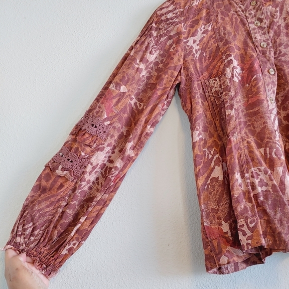 Pilcro Anthropologie Leopard Puff-Sleeved Blouse Sz S Boho Festival Gypsy Casual - Picture 3 of 9